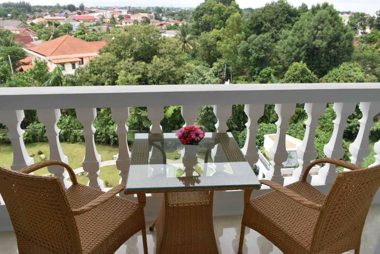 Ferienwohnung The Park Vientiane Ban Nongdouang Exterior foto
